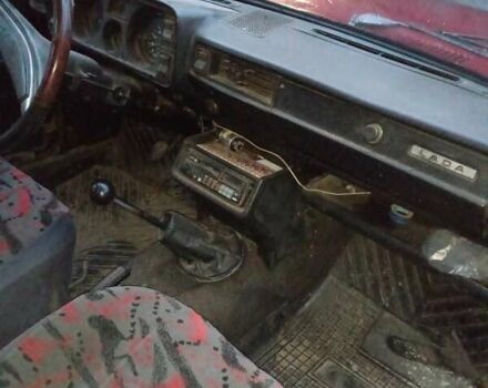 Красный ВАЗ 2104, объемом двигателя 1.5 л и пробегом 100 тыс. км за 700 $, фото 4 на Automoto.ua