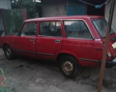 Красный ВАЗ 2104, объемом двигателя 1.5 л и пробегом 100 тыс. км за 700 $, фото 2 на Automoto.ua