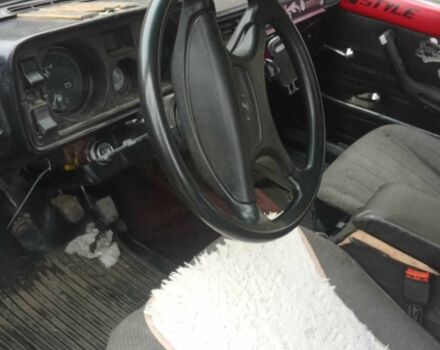 Красный ВАЗ 2104, объемом двигателя 0 л и пробегом 150 тыс. км за 292 $, фото 2 на Automoto.ua
