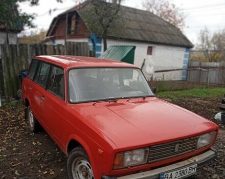 ВАЗ 2104 1998 в Александрие на Automoto.ua Красный ВАЗ 2104, объемом двигателя 1.5 л и пробегом 200 тыс. км за 500 $, фото 1 на Automoto.ua