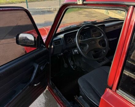 Красный ВАЗ 2104, объемом двигателя 1.5 л и пробегом 105 тыс. км за 1301 $, фото 4 на Automoto.ua