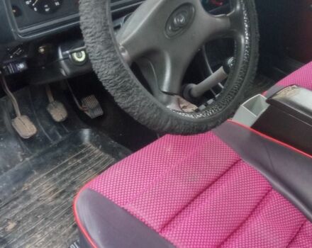 Красный ВАЗ 2104, объемом двигателя 1.6 л и пробегом 2 тыс. км за 833 $, фото 5 на Automoto.ua