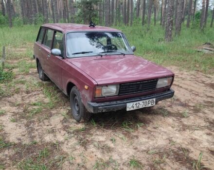 Красный ВАЗ 2104, объемом двигателя 1 л и пробегом 35 тыс. км за 900 $, фото 1 на Automoto.ua