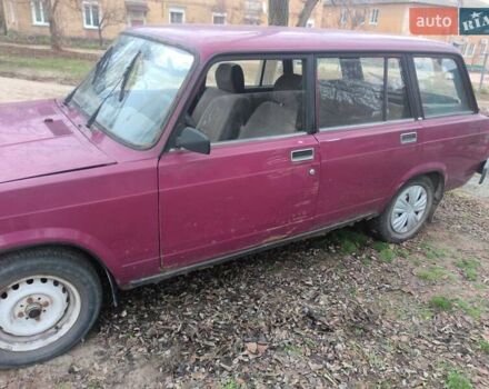 Красный ВАЗ 2104, объемом двигателя 1.45 л и пробегом 300 тыс. км за 1100 $, фото 1 на Automoto.ua