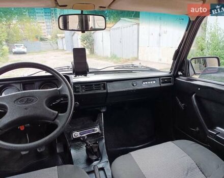 Червоний ВАЗ 2104, об'ємом двигуна 1.5 л та пробігом 97 тис. км за 2000 $, фото 6 на Automoto.ua