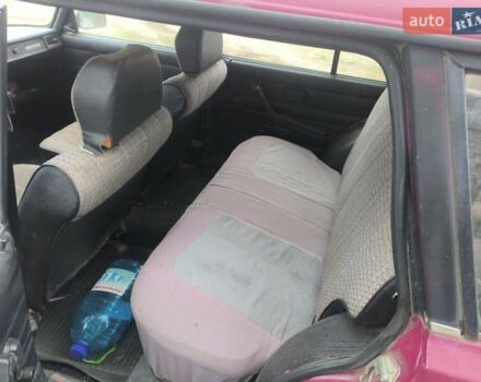 Красный ВАЗ 2104, объемом двигателя 1.45 л и пробегом 300 тыс. км за 1100 $, фото 5 на Automoto.ua