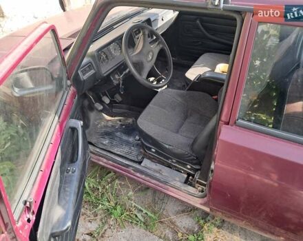 Красный ВАЗ 2104, объемом двигателя 1.5 л и пробегом 132 тыс. км за 800 $, фото 5 на Automoto.ua
