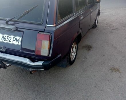 Красный ВАЗ 2104, объемом двигателя 1.5 л и пробегом 100 тыс. км за 700 $, фото 3 на Automoto.ua