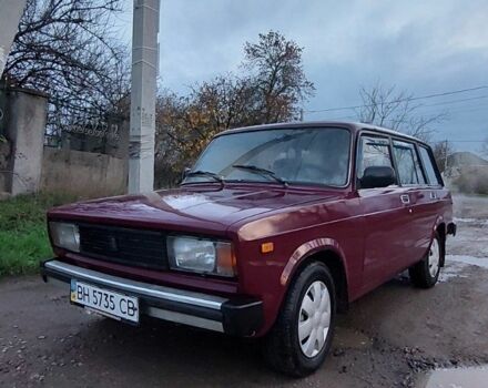 Красный ВАЗ 2104, объемом двигателя 1.5 л и пробегом 50 тыс. км за 1350 $, фото 4 на Automoto.ua