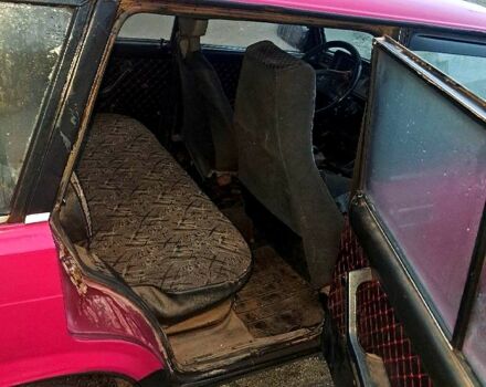 Красный ВАЗ 2104, объемом двигателя 1.5 л и пробегом 0 тыс. км за 800 $, фото 5 на Automoto.ua