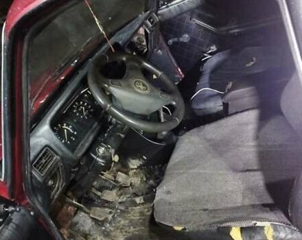 Червоний ВАЗ 2104, об'ємом двигуна 1.5 л та пробігом 80 тис. км за 1300 $, фото 5 на Automoto.ua