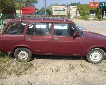 Красный ВАЗ 2104, объемом двигателя 1.5 л и пробегом 300 тыс. км за 900 $, фото 4 на Automoto.ua