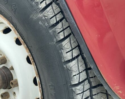 Красный ВАЗ 2104, объемом двигателя 1.5 л и пробегом 330 тыс. км за 800 $, фото 3 на Automoto.ua