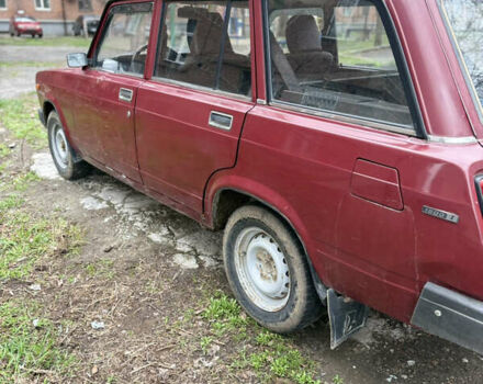 Красный ВАЗ 2104, объемом двигателя 1.5 л и пробегом 150 тыс. км за 1100 $, фото 3 на Automoto.ua