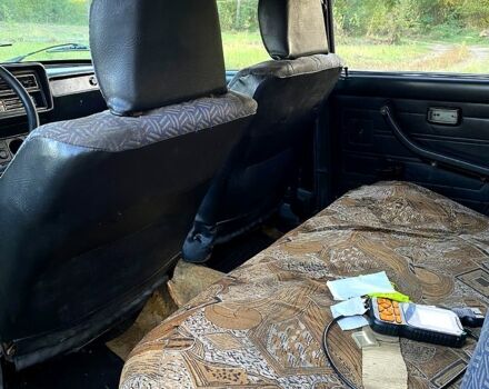 Красный ВАЗ 2104, объемом двигателя 1.5 л и пробегом 80 тыс. км за 1200 $, фото 6 на Automoto.ua