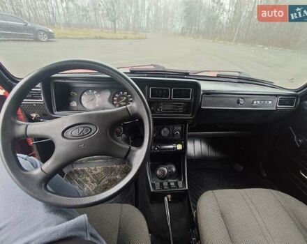 Красный ВАЗ 2104, объемом двигателя 1.57 л и пробегом 120 тыс. км за 1750 $, фото 16 на Automoto.ua