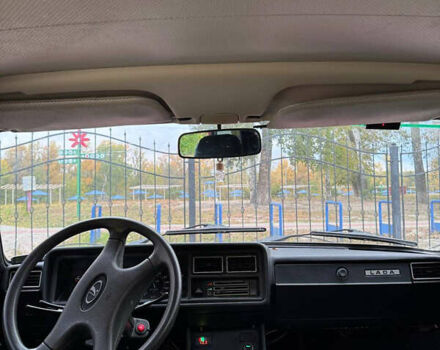 Красный ВАЗ 2104, объемом двигателя 1.5 л и пробегом 47 тыс. км за 3000 $, фото 4 на Automoto.ua