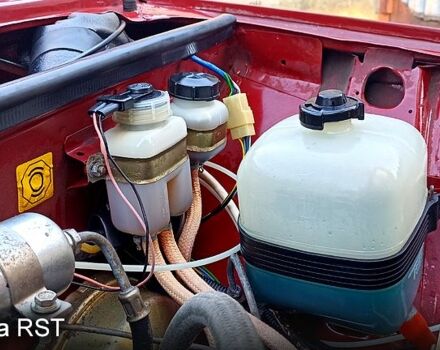 Красный ВАЗ 2104, объемом двигателя 1.5 л и пробегом 46 тыс. км за 3600 $, фото 7 на Automoto.ua