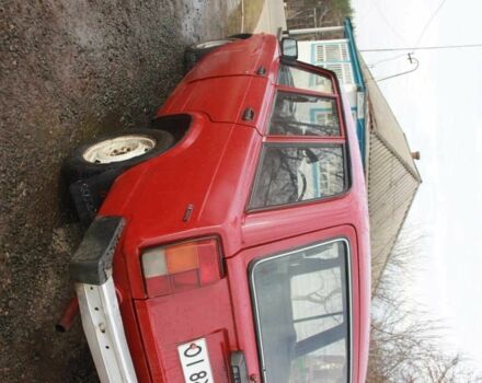 ВАЗ 2104 2007 в Городище на Automoto.ua Красный ВАЗ 2104, объемом двигателя 1.5 л и пробегом 200 тыс. км за 1000 $, фото 2 на Automoto.ua