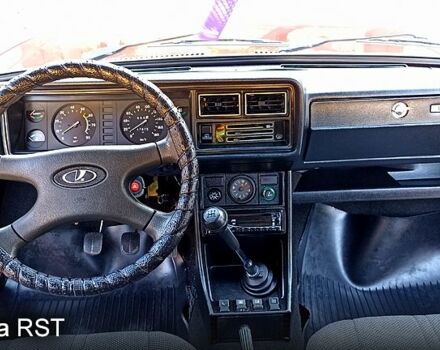 Красный ВАЗ 2104, объемом двигателя 1.5 л и пробегом 46 тыс. км за 3600 $, фото 3 на Automoto.ua