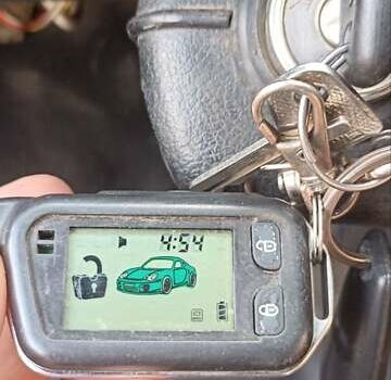 Красный ВАЗ 2104, объемом двигателя 1.45 л и пробегом 250 тыс. км за 1462 $, фото 6 на Automoto.ua