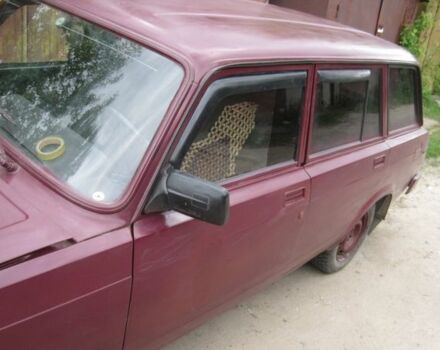 Красный ВАЗ 2104, объемом двигателя 1.5 л и пробегом 75 тыс. км за 124000 $, фото 1 на Automoto.ua