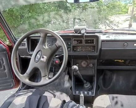 Красный ВАЗ 2104, объемом двигателя 1.45 л и пробегом 250 тыс. км за 1462 $, фото 5 на Automoto.ua