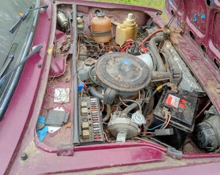 Красный ВАЗ 2104, объемом двигателя 1 л и пробегом 60 тыс. км за 700 $, фото 5 на Automoto.ua