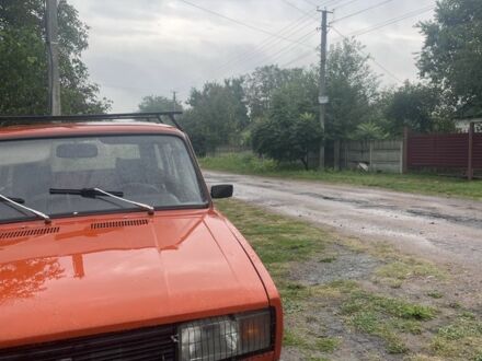 ВАЗ 2104 1985 у Києві на Automoto.ua Червоний ВАЗ 2104, об'ємом двигуна 1.3 л та пробігом 67 тис. км за 1222 $, фото 1 на Automoto.ua