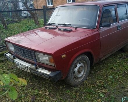 Красный ВАЗ 2104, объемом двигателя 0 л и пробегом 300 тыс. км за 355 $, фото 1 на Automoto.ua