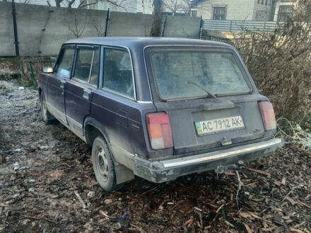 Красный ВАЗ 2104, объемом двигателя 1 л и пробегом 3 тыс. км за 308 $, фото 1 на Automoto.ua