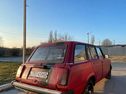 ВАЗ 2104 1988 у Каменце-Подольском на Automoto.ua Червоний ВАЗ 2104, об'ємом двигуна 1.5 л та пробігом 123 тис. км за 600 $, фото 1 на Automoto.ua