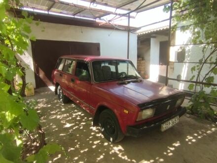 ВАЗ 2104 1989 в Кривом Роге на Automoto.ua Красный ВАЗ 2104, объемом двигателя 1.5 л и пробегом 2 тыс. км за 1921 $, фото 1 на Automoto.ua