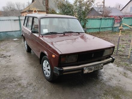 Красный ВАЗ 2104, объемом двигателя 1.3 л и пробегом 250 тыс. км за 500 $, фото 1 на Automoto.ua
