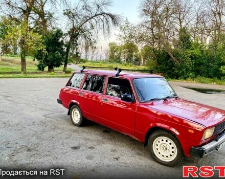 Красный ВАЗ 2104, объемом двигателя 1.5 л и пробегом 300 тыс. км за 1200 $, фото 1 на Automoto.ua