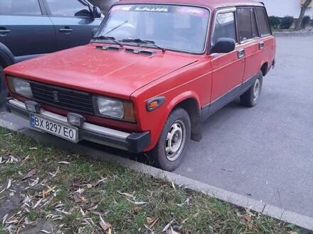 Красный ВАЗ 2104, объемом двигателя 1.5 л и пробегом 220 тыс. км за 350 $, фото 1 на Automoto.ua