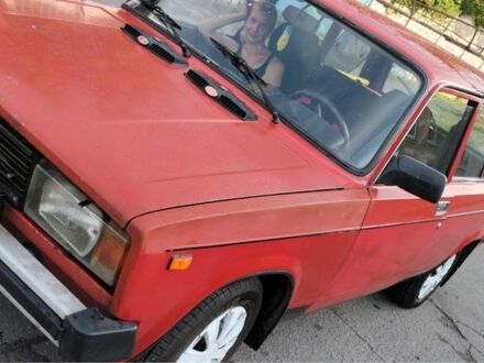 Красный ВАЗ 2104, объемом двигателя 1.5 л и пробегом 1000 тыс. км за 899 $, фото 1 на Automoto.ua