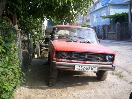 ВАЗ 2104 1992 у Ужгороді на Automoto.ua Червоний ВАЗ 2104, об'ємом двигуна 0 л та пробігом 100 тис. км за 374 $, фото 1 на Automoto.ua