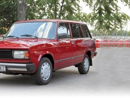 Красный ВАЗ 2104, объемом двигателя 0 л и пробегом 100 тыс. км за 1400 $, фото 1 на Automoto.ua