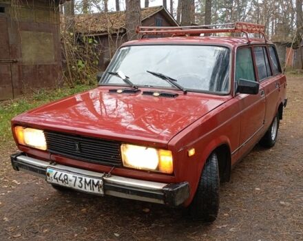Красный ВАЗ 2104, объемом двигателя 1 л и пробегом 155 тыс. км за 845 $, фото 1 на Automoto.ua