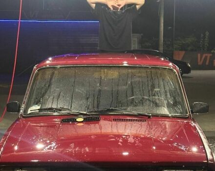 Красный ВАЗ 2104, объемом двигателя 1 л и пробегом 999 тыс. км за 402 $, фото 1 на Automoto.ua