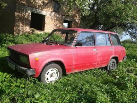 Червоний ВАЗ 2104, об'ємом двигуна 1.5 л та пробігом 90 тис. км за 650 $, фото 1 на Automoto.ua