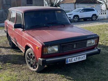 ВАЗ 2104 1999 у Новомосковске на Automoto.ua Червоний ВАЗ 2104, об'ємом двигуна 1.5 л та пробігом 94 тис. км за 1500 $, фото 1 на Automoto.ua