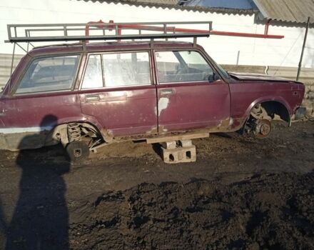 Красный ВАЗ 2104, объемом двигателя 1.5 л и пробегом 444 тыс. км за 95 $, фото 1 на Automoto.ua