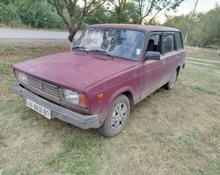 Красный ВАЗ 2104, объемом двигателя 1 л и пробегом 100 тыс. км за 348 $, фото 1 на Automoto.ua