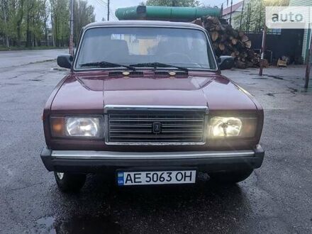 ВАЗ 2104 2001 у Черкасах на Automoto.ua Червоний ВАЗ 2104, об'ємом двигуна 1.5 л та пробігом 187 тис. км за 1100 $, фото 1 на Automoto.ua