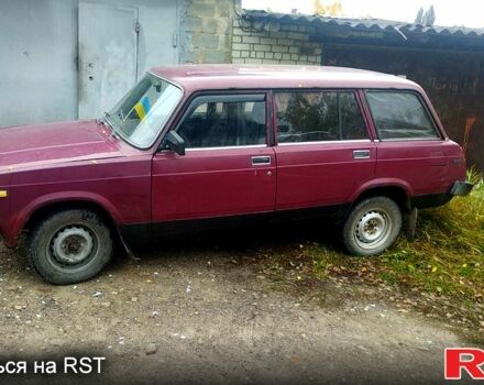 ВАЗ 2104 2002 в Шостке на Automoto.ua Красный ВАЗ 2104, объемом двигателя 1.5 л и пробегом 100 тыс. км за 690 $, фото 1 на Automoto.ua
