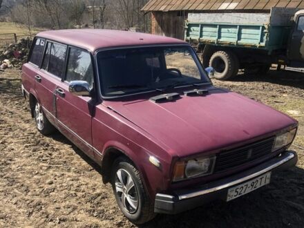 Красный ВАЗ 2104, объемом двигателя 1.5 л и пробегом 200 тыс. км за 400 $, фото 1 на Automoto.ua