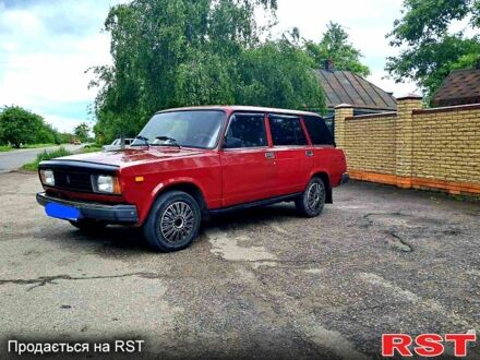 ВАЗ 2104 2006 у Новомосковске на Automoto.ua Червоний ВАЗ 2104, об'ємом двигуна 1.6 л та пробігом 407 тис. км за 1550 $, фото 1 на Automoto.ua