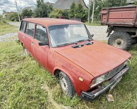 Красный ВАЗ 2104, объемом двигателя 1.5 л и пробегом 750 тыс. км за 500 $, фото 1 на Automoto.ua